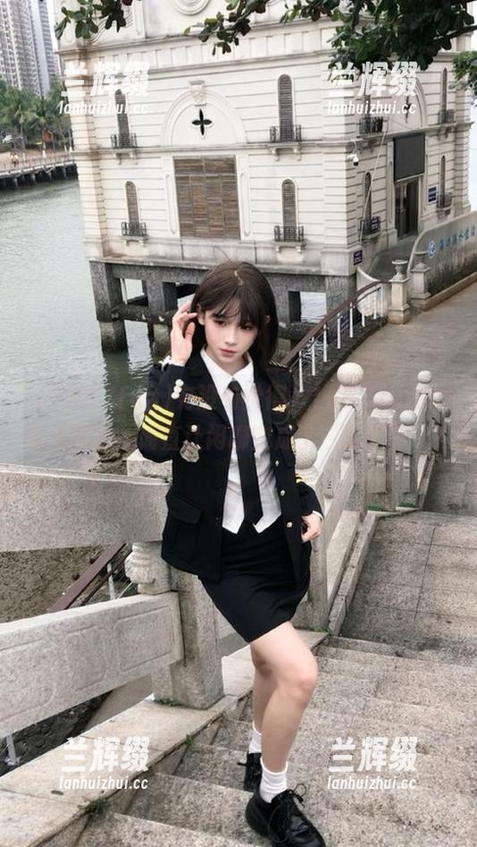 有没有觉得,155.7fun的安卓界面,简直让闲聊变成了“艺术品”?-兰辉缀 有没有觉得,155.7fun的安卓界面,简直让闲聊变成了“艺术品”?-兰辉缀