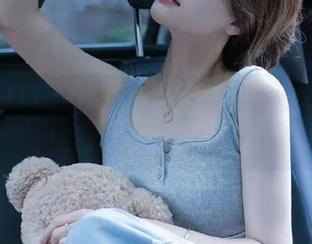 17c黑料观察：下载后，你就是八卦界的无敌战士！