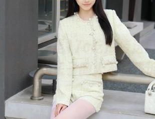 穿越至17c吃瓜传送门，然而我其实是去找乐子的人不要告诉我...