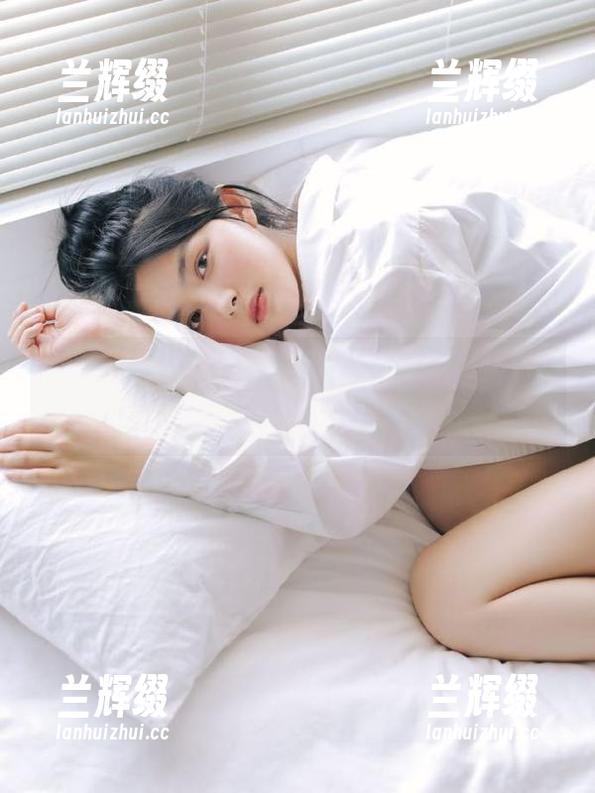17一起吃瓜的云地址，带着一丝奇异的蘑菇气息，让我倍感好奇-兰辉缀
