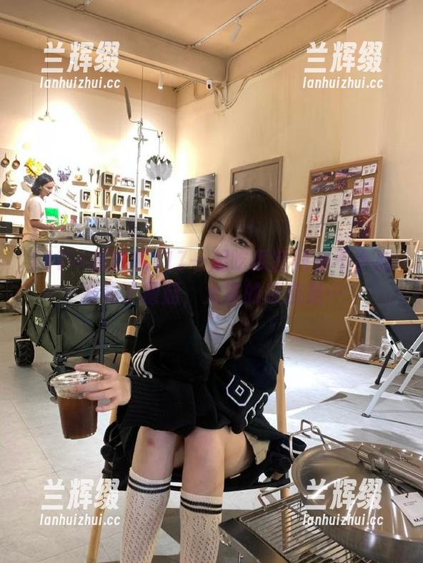 17一起吃瓜官网一不小心发布了蘑菇,大家的反应是…-兰辉缀 17一起吃瓜官网一不小心发布了蘑菇,大家的反应是…-兰辉缀