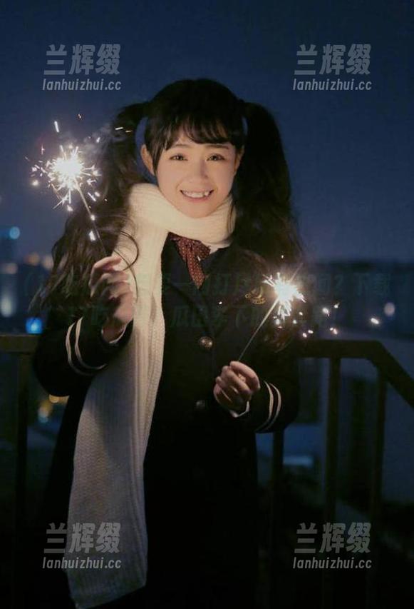 想要一网打尽所有热闻？下载17吃瓜网，瓜田李下的真套路！-兰辉缀