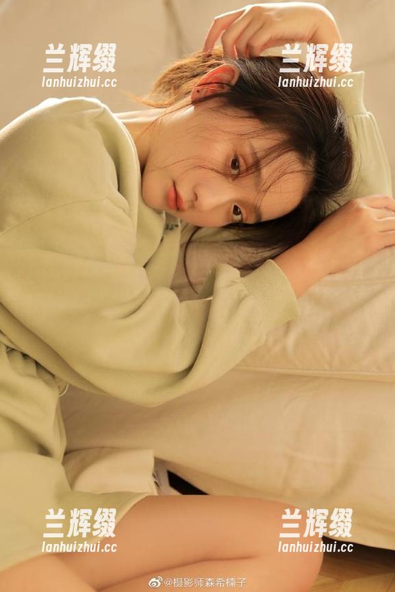 在51cg导航,黑料如潮水般涌来,别眨眼!-兰辉缀 在51cg导航,黑料如潮水般涌来,别眨眼!-兰辉缀