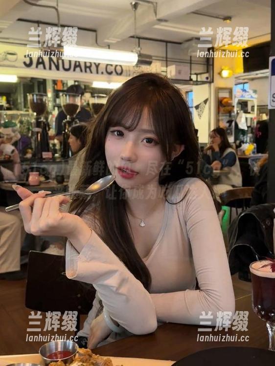 最新鲜的瓜,尽在“51cg”,快来收藏,让你成为吃瓜达人!-兰辉缀 最新鲜的瓜,尽在“51cg”,快来收藏,让你成为吃瓜达人!-兰辉缀