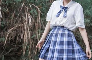 服了，51吃瓜的视频竟然这么拼，黑料拿出来递给我