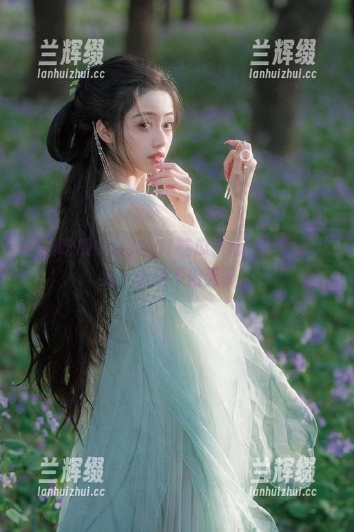 在51吃瓜中心，永远有八卦，永远不怕无聊！-兰辉缀