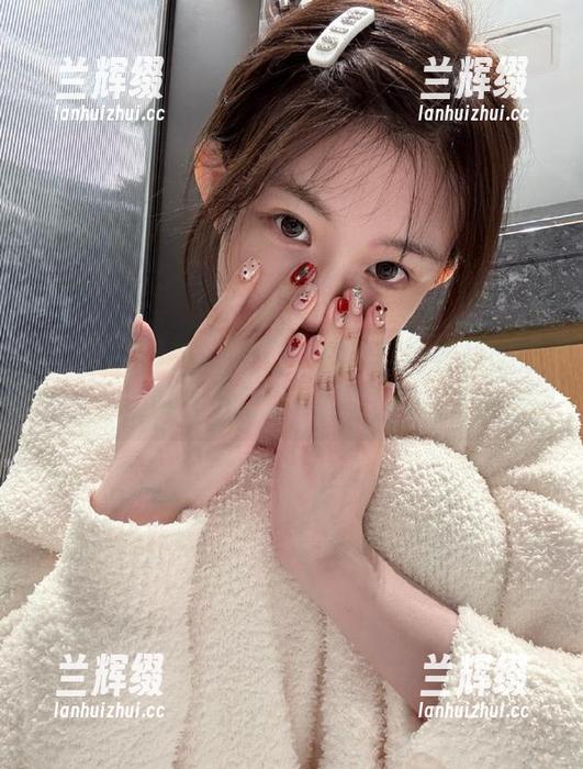 在51热门找到往期内容的回忆,顺便给自己个收藏奖励!-兰辉缀 在51热门找到往期内容的回忆,顺便给自己个收藏奖励!-兰辉缀
