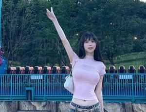 吃瓜的时候也不能忘了“保养”，718.sx苹果版让我一边看一边心疼！