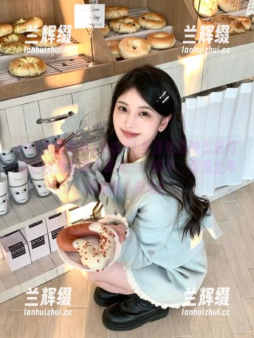 为啥91免费吃瓜的传送门总让我想起那个夏天……哦不，是我全年无休的八卦心！-兰辉缀