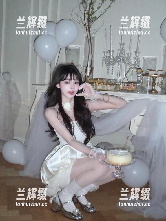 网址水深浪涌，91吃瓜帮你锁定最新的爆料风向标！-兰辉缀
