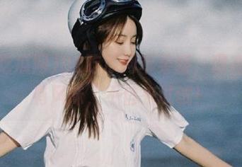 92吃瓜网苹果版，现在瓜更有风味，不信来试试！