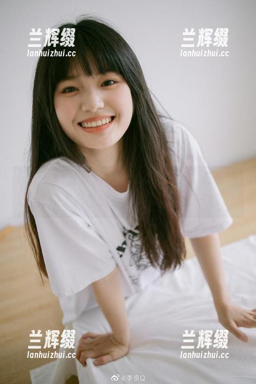 登录“www.cg91”，感觉自己成了后宫的小妇人，瓜太多了！-兰辉缀