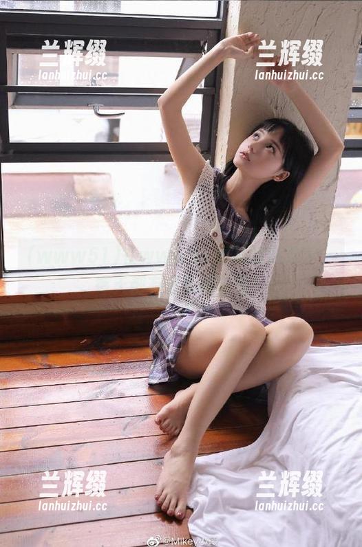 在www51网站的深渊中,每天都有新瓜等着我!-兰辉缀 在www51网站的深渊中,每天都有新瓜等着我!-兰辉缀