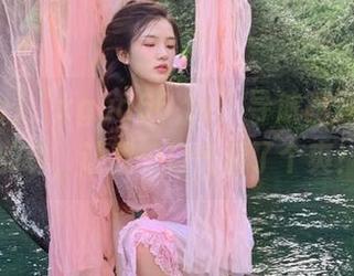 “xgua66,tv”导航简直抢了我的魂，让我一口气看了个爽！