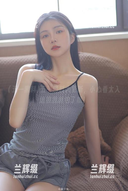 五一黑料大更新,小心看太入迷被我抓包了哦!-兰辉缀 五一黑料大更新,小心看太入迷被我抓包了哦!-兰辉缀