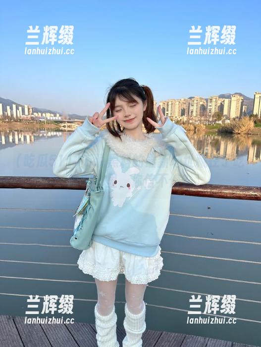 听说黑料的最新地址藏在了吃瓜511里，你信不信？-兰辉缀