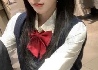 吃瓜不打烊：八卦视频里的千层面，永不迷路，就怕你看得太投入！