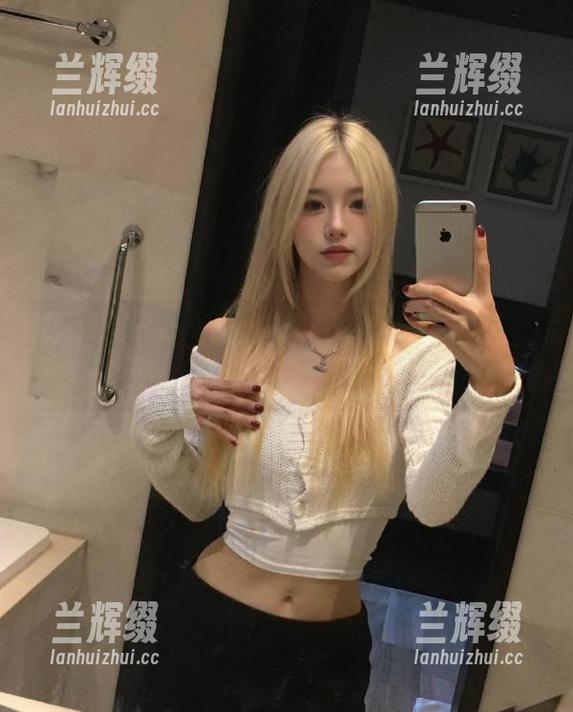 吃瓜专区苹果版:当你沉醉在小道消息中,别忘了顺便吃点瓜!-兰辉缀 吃瓜专区苹果版:当你沉醉在小道消息中,别忘了顺便吃点瓜!-兰辉缀
