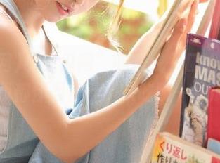“吃瓜网”的在线入口太拥挤了，连我都怀疑自己是来吃哪一号瓜啦！