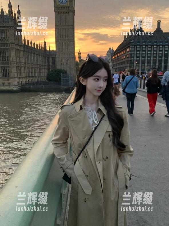 吃瓜网永久入口不只是个链接,更像是一道无形的诱惑,潜藏着无数看客的心思。-兰辉缀 吃瓜网永久入口不只是个链接,更像是一道无形的诱惑,潜藏着无数看客的心思。-兰辉缀
