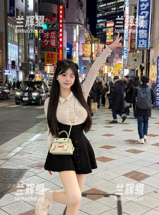 想要成为时事达人？别等了，速速下载吃瓜网app吧！-兰辉缀