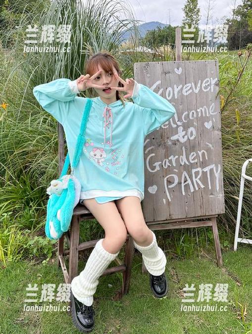 吃瓜网今日特别版：永久留存的热门哏段，不看真心后悔！-兰辉缀