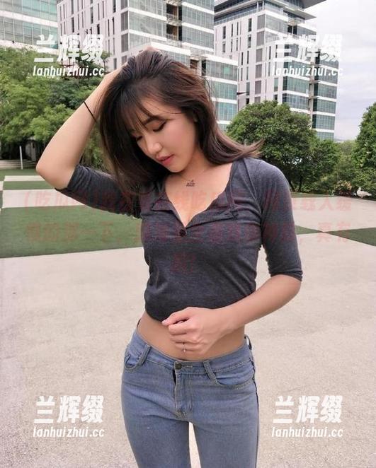 我在看在线吃瓜网，网页载入缓慢的那一下，脑海里全是戏曲神韵，真有趣！-兰辉缀