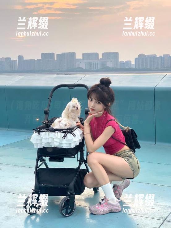 每次在“海角吃瓜”网站都像开盲盒,瞎子摸瓜,永远有惊喜。-兰辉缀 每次在“海角吃瓜”网站都像开盲盒,瞎子摸瓜,永远有惊喜。-兰辉缀