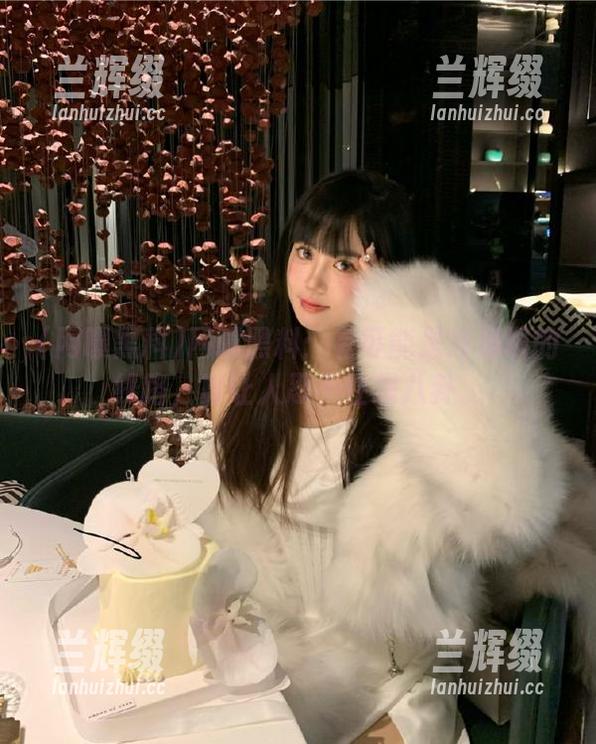 网曝黑料：有可能是冷知识的线路，真让人忍不住想八卦。-兰辉缀