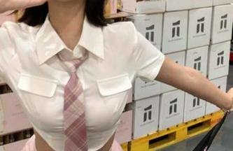 又是一个“黑料不打烊”的新入口，真逼人啊，瓜实在太多吃不过来了。