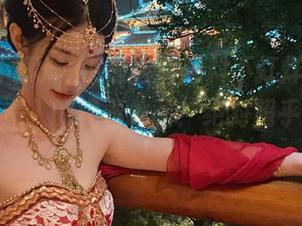 手里握着黑料不打烊，分享给你更深入的观看体验！绝对超乎你想象！