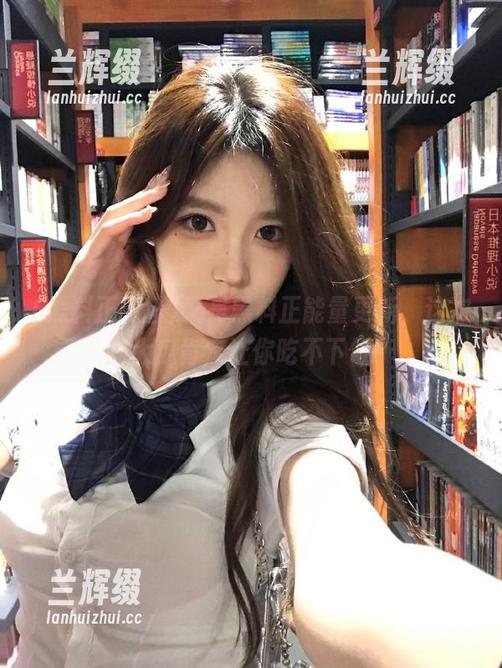 又是黑料正能量更新，这次的大瓜肯定让你吃不下饭！-兰辉缀