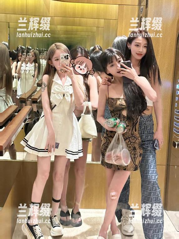 抖音门事件风波不断，快来下载黑料正能量不打烊，乐趣满满！-兰辉缀