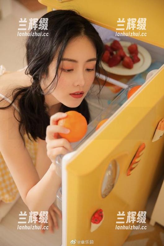 最新黑料犹如炸弹，黑料爆不停，核心信息作者直呼闭嘴！-兰辉缀