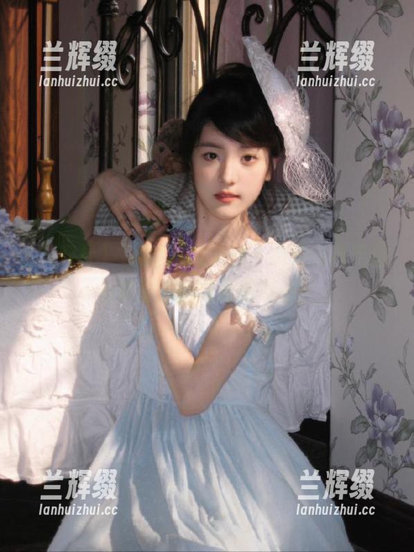 “观看”黑料社，有点沉迷于这些奇葩瓜的致命吸引力…-兰辉缀