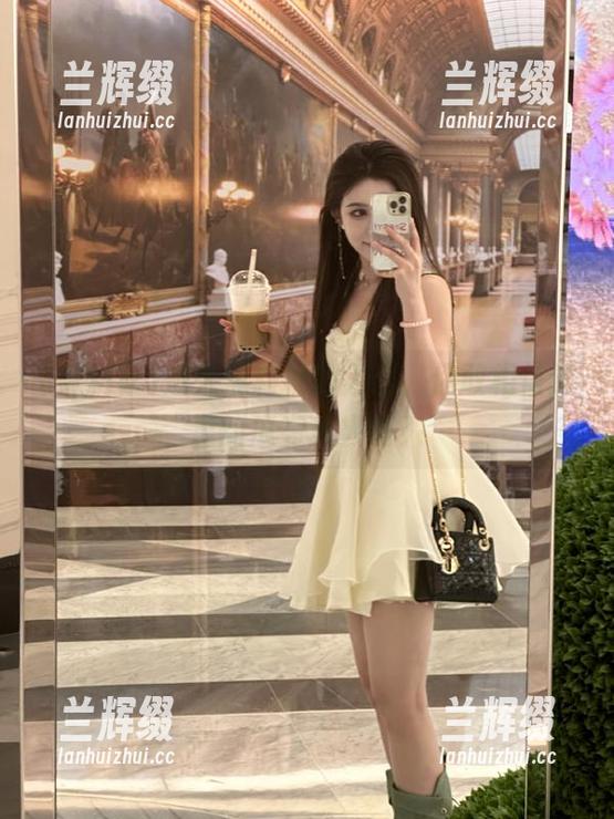 进入黑料社的入口，你敢相信这里的瓜有多火啊？-兰辉缀