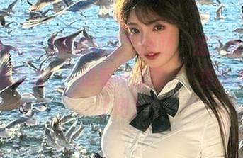 黑料社区”网站，成了我偷懒的最佳理由，一边看一边想：“这也太离谱了吧？