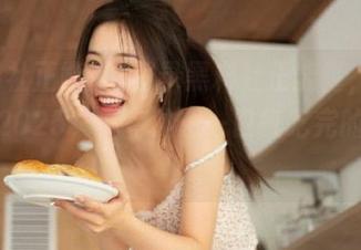 登录黑料社正能量，甜蜜更新2025，真有种想一口气吃完的冲动！