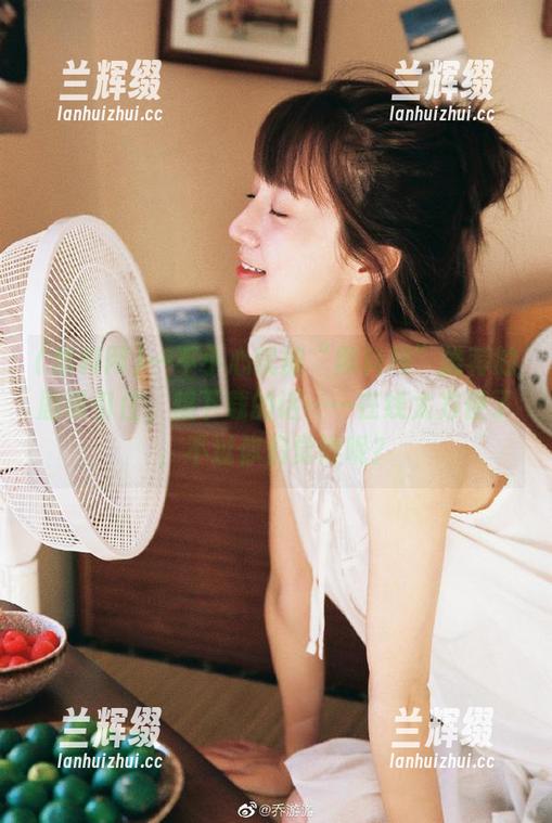 一不小心就被“黑料网”推荐的剧吸引住,想下载的话……在线太方便了,不过你们觉得呢?-兰辉缀 一不小心就被“黑料网”推荐的剧吸引住,想下载的话……在线太方便了,不过你们觉得呢?-兰辉缀