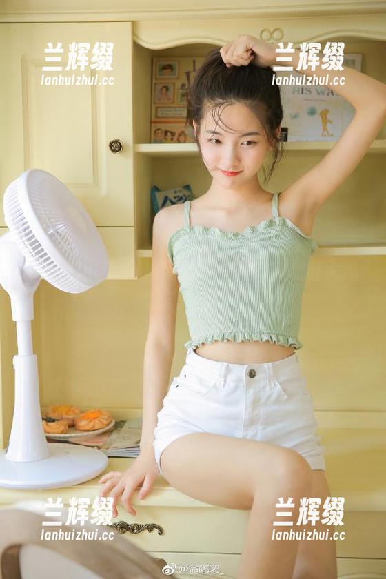 黑料网曝说2025年爆出大瓜,别忘了点个收藏-兰辉缀 黑料网曝说2025年爆出大瓜,别忘了点个收藏-兰辉缀