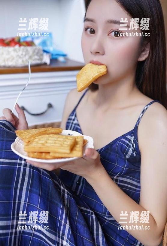 从此与黑网料的永久关系：吃瓜从来不是一时兴起嘛。-兰辉缀